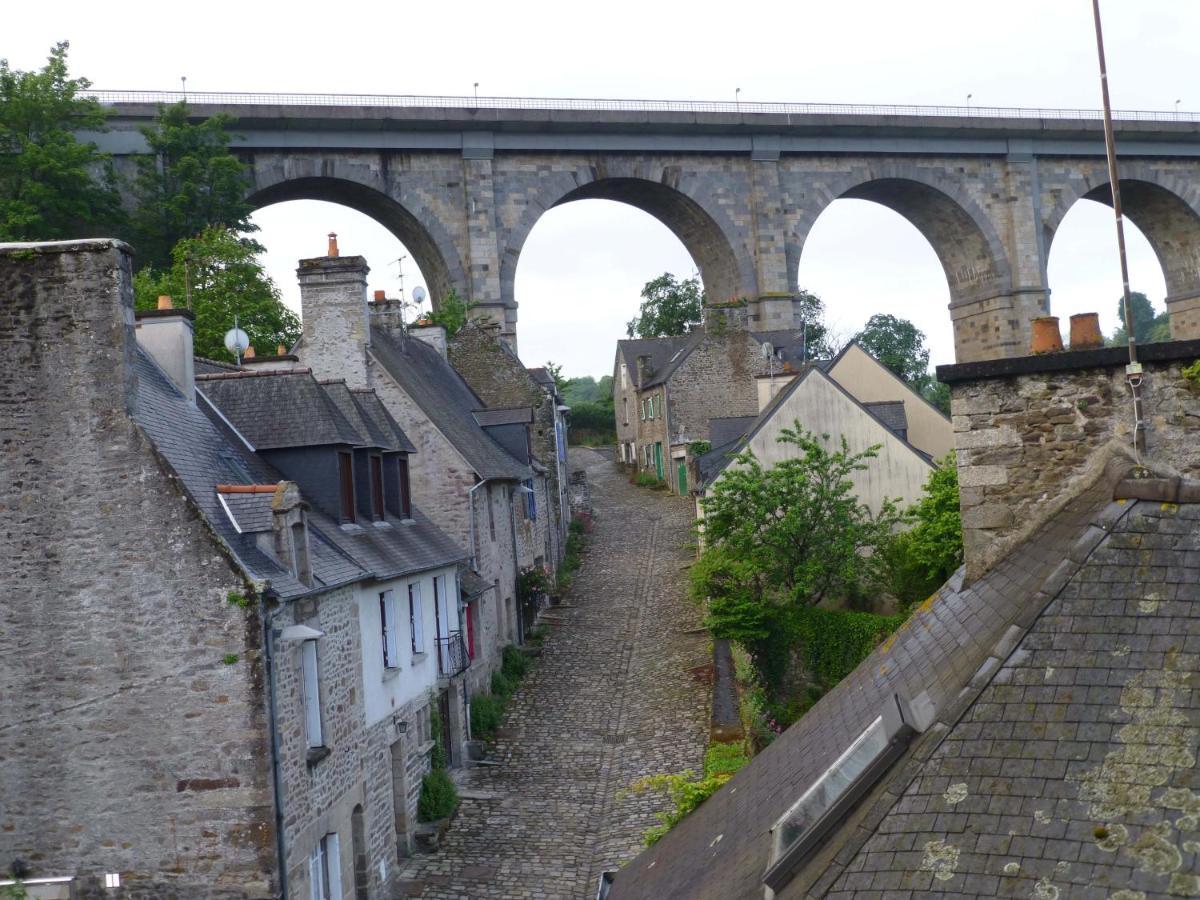 Le Logis De La Cour De Bretagne Au Port De Dinan Lanvallay Exteriör bild