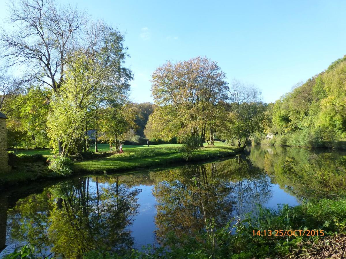 Le Logis De La Cour De Bretagne Au Port De Dinan Lanvallay Exteriör bild